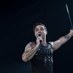 Robbie 21 150x150 - Robbie Williams fait le show à l'Accor Hôtels Arena
