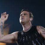 Robbie 9 150x150 - Robbie Williams fait le show à l'Accor Hôtels Arena