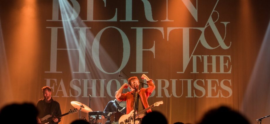DSC8474 Copier 920x425 - Bernhoft and the Fashion Bruises