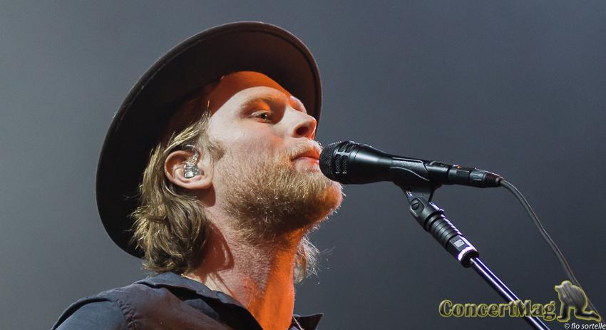 The Lumineers slide - The Lumineers, à l'aise au Trianon !